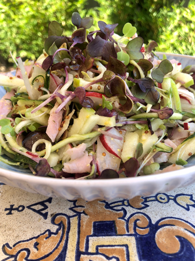 magical-leftover-christmas-ham-microgreen-salad-400×533